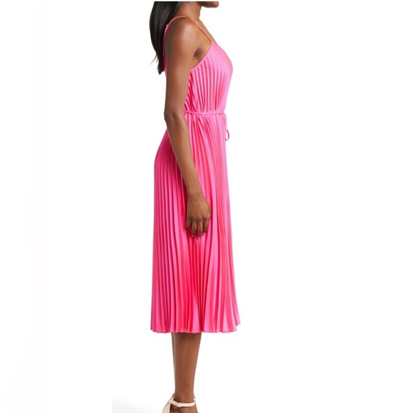 NWT SAM EDELMAN
Hammered Satin Plissé Dress in Hot Pink - Picture 3 of 6